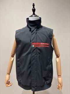 【激レア】 プラダ　PRADA LUNA ROSSA ナイロンベスト　メンズ 激レア】 プラダ PRADA LUNA ROSSA ナイロンベスト メンズ - メルカリ