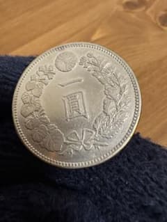 ☆本物保証☆ 新一円銀貨 大型 明治17年 特年 1円 一圓 - メルカリ