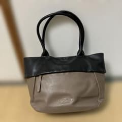 アニエス・ベー　レザー　ハンドバッグのサムネイル