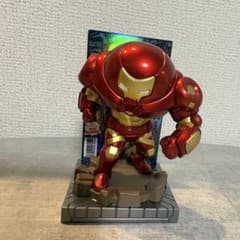 POP MART アイアンマン ハルクバスター フィギュアのサムネイル