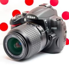 Nikon D50❤️スマホ転送❤️中倍率レンズセット　ニコン　デジタル一眼レフ ニコン Nikon D5000❤スマホ転送OK❤動画撮影・自撮り可❤手振れ補正付