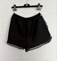 美品CHANEL シャネル 人気 レースシルクショートパンツ2023 美品CHANEL シャネル 人気 レースシルクショートパンツ2023 - メルカリ
