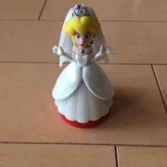 アミーボ　ピーチ姫　amiiboのサムネイル