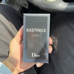 Dior Sauvage Parfumのサムネイル