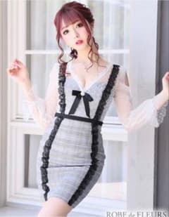 【ROBEdeFLEURS / ローブドフルール】キャバドレスのサムネイル