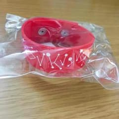 新品未開封☆高橋優 赤 ラバーバンドのサムネイル