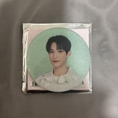 SEVENTEEN セブチ YAKUSOKU ドギョム 缶バッジ① - メルカリ