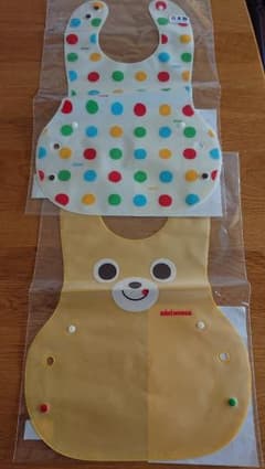 【新品】ミキハウス ランチスタイ２枚セットのサムネイル