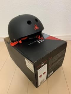トリプルエイト　ヘルメットのサムネイル