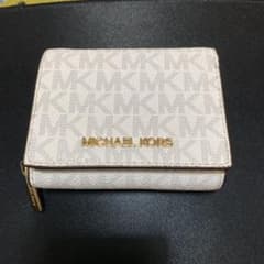 MICHAEL KORS 三つ折り財布のサムネイル