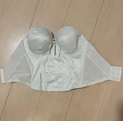 BRIDAL BEAUTE ホワイト ブライダルインナー　バックレスビスチェのサムネイル