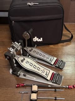 DW CP9002XF ツインペダル 専用ケース付きのサムネイル