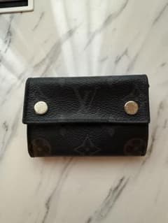 Louis Vuitton 三つ折り財布 モノグラム エクリプスのサムネイル