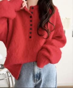 ○新品○ ニット レッドのサムネイル