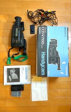 SONY  Handycam Video  Hi8  CCD-V700のサムネイル