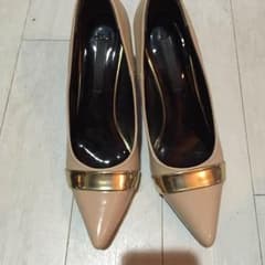 ムルーアパンプスのサムネイル