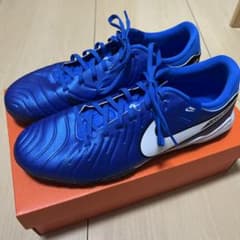 Nike ティエンポ　レジェンド　10 アカデミー　28cmのサムネイル