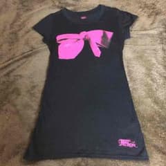 安室奈美恵♡　BEST FICTION ツアーTシャツのサムネイル