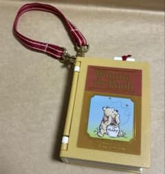 Winnie the Pooh 絵本型 スナックケース プーさん (お菓子なし)のサムネイル