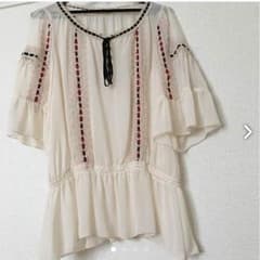 BEAMS ブラウスのサムネイル