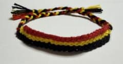 ハンドメイド　ミサンガ　アンクレット　ブレスレット　ドイツカラーのサムネイル