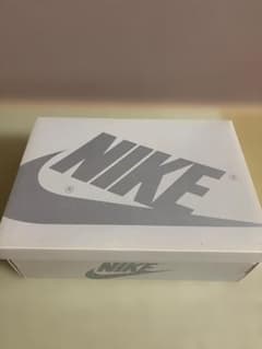 AirJordan 1 High OG White Midnight Navyのサムネイル