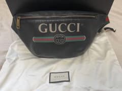 グッチ　ショルダーバックのサムネイル