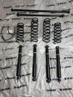 スズキ　SUZUKI ジムニー　JB64 純正サスペンション一式 スズキジムニー JB64 純正サスペンションキット 一式 - メルカリ