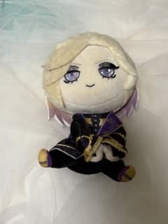 트위스티드 원더랜드 이치 반 쿠지 빌 셰인 하이트 식전복 봉제 인형
