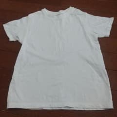 ユニクロキッズ白Tシャツのサムネイル