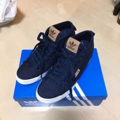 【美品】【送料込み】adidasシューズ/ネイビー/24.0センチのサムネイル