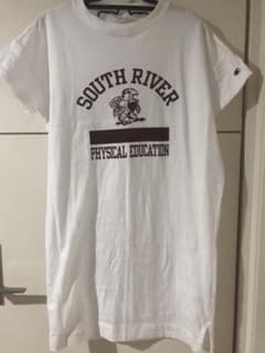 【美品】チャンピオンTシャツのサムネイル