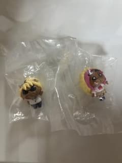 クレヨンしんちゃん ギャル ガチャガチャ2個セットのサムネイル