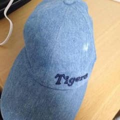 タイガース非売品帽子のサムネイル