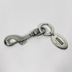 ティファニー Tiffany & Co. シュプリーム キーホルダーMBZ976 - メルカリ