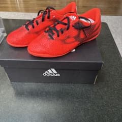 adidas フットサルシューズ レッドのサムネイル