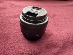 Canon EF 50mm F1.8 II 単焦点レンズのサムネイル