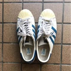 アディダス スーパースターのサムネイル