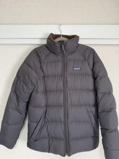Patagonia リバーシブルダウンジャケット