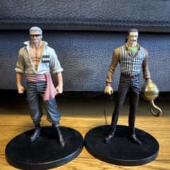 ワンピース スモーカー　クロコダイル　フィギュアセットのサムネイル