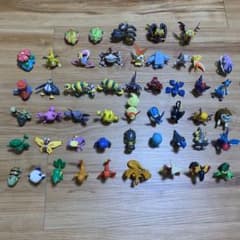 モンスターコレクション モンコレ まとめ売り 50体のサムネイル