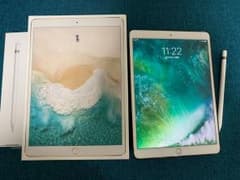 iPad Pro 10.5 Wi-Fi 256GB Appleペンシル付きのサムネイル