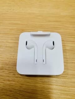 Apple純正 EarPods ⭐︎ 有線イヤホン　Lightningのサムネイル