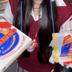 ニットベスト ボルドー 赤 JK 制服のサムネイル