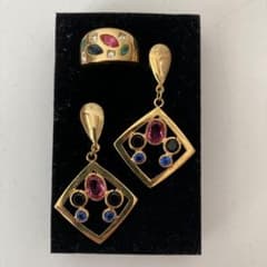 귀걸이와 반지 세트