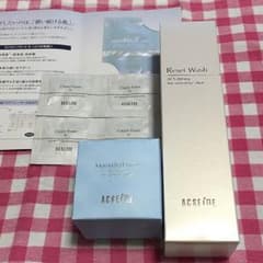 なっぽ様専用♡アクセーヌ 化粧品のサムネイル