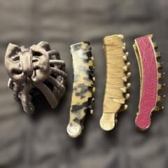 フランスラックス バナナクリップ キャスケード4個 L.Erickson フランスラックス バナナクリップ キャスケード4個 L.Erickson - メルカリ