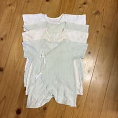PUPO コンビ肌着　４枚セット　レールメッシュ　ベビー肌着　下着のサムネイル
