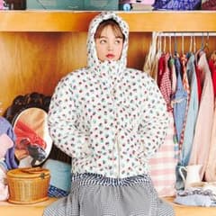 poppy flower down jacket ポピー 花柄ダウンあさぎーにょのサムネイル