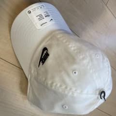NIKEウィメンズキャップのサムネイル